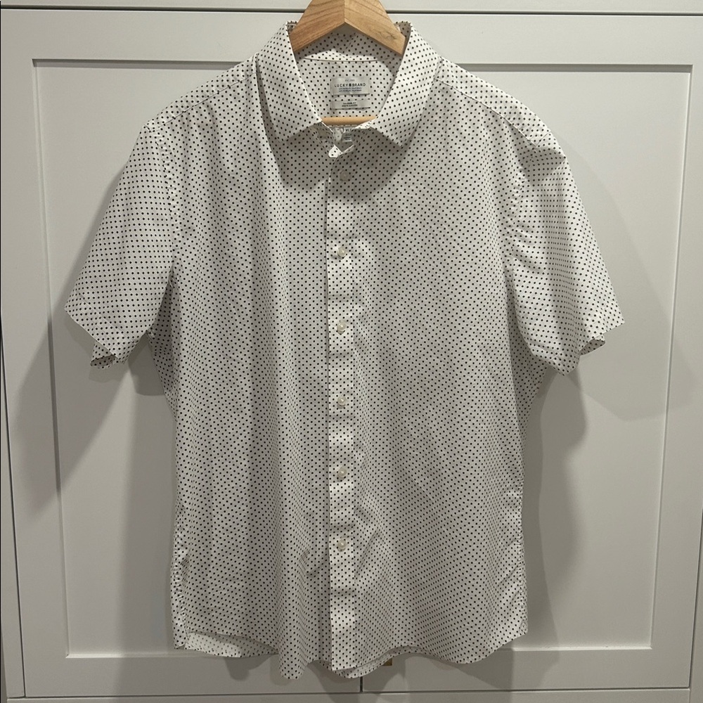 Lucky Brand Tailored Fit White and Black Patterned Shirt Size XL